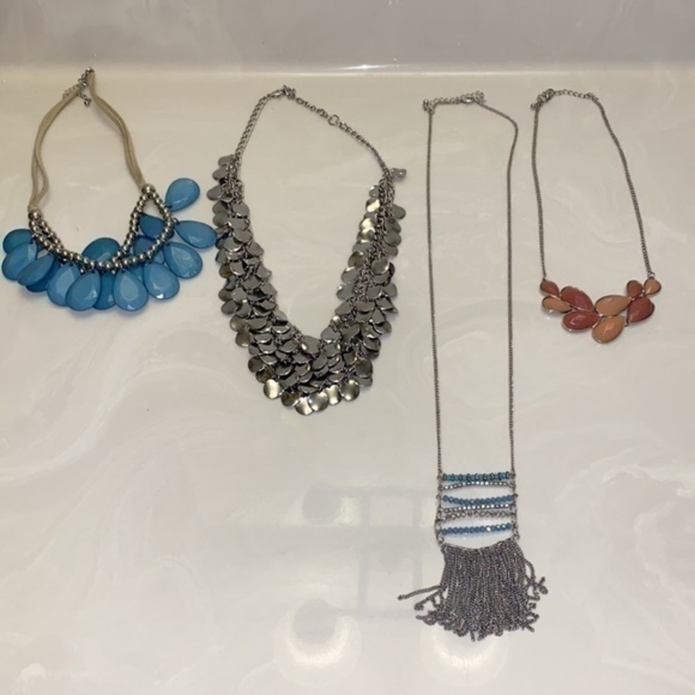 Necklaces - Picture 6 of 6